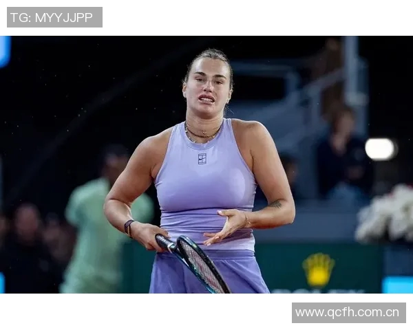 比甲比赛因球迷投掷水杯击中主裁在第87分钟意外中止引发热议 比甲比赛因球迷投掷水杯击中主裁在第87分钟意外中止引发热议