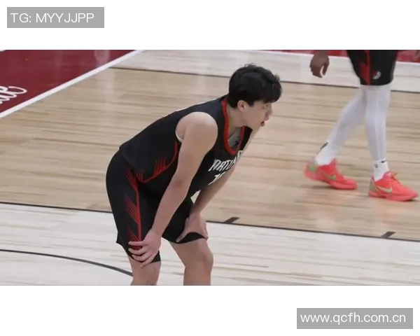 解说:瀚森的角色定位为非常规替补助教每场赛后都会指出他的失误 解说:瀚森的角色定位为非常规替补助教每场赛后都会指出他的失误