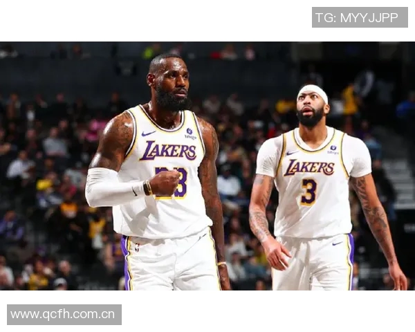 徐静雨分析詹姆斯末节表现与GOAT防守不足引发热议 徐静雨分析詹姆斯末节表现与GOAT防守不足引发热议