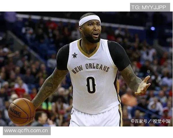 斯玛特称赞文班如同小孩般站在他身边期待他未来更大成就 斯玛特称赞文班如同小孩般站在他身边期待他未来更大成就