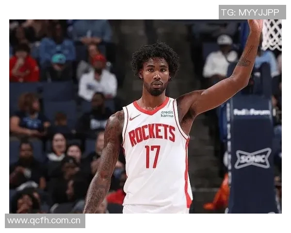 伊森分享狄龙建议称赞乌度卡严格执教风格带来的积极影响