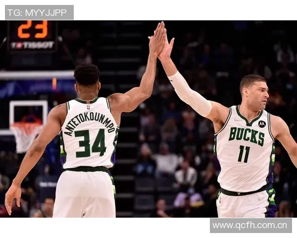 雄鹿队如何才能留住字母哥或许只能再次全力以赴押注未来选秀权