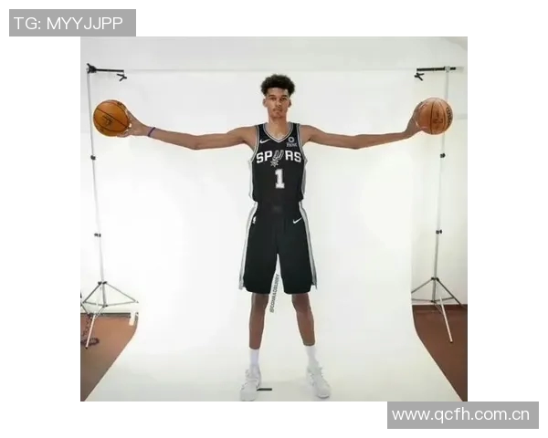 文班亚马：个人荣誉无所谓DPOY代表我为球队贡献力量