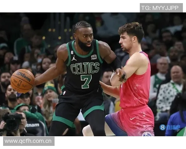 末节狂砍13分杰伦布朗全场33投14中豪取33分12篮板3助攻2抢断1盖帽