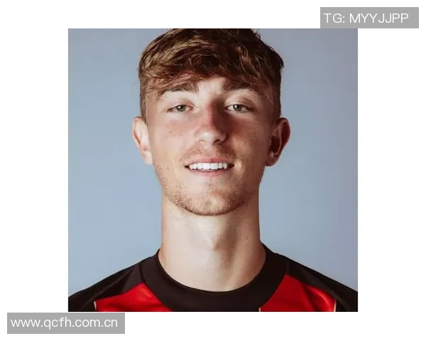 赫伊森恢复合练状态良好有望参加国家德比对决 赫伊森恢复合练状态良好有望参加国家德比对决