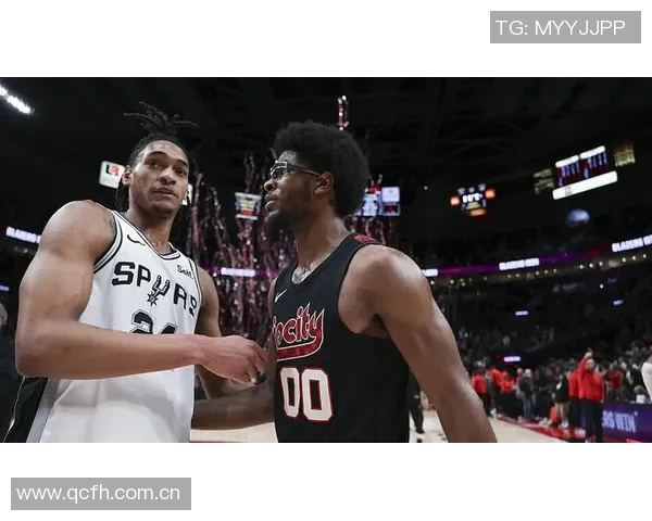 开拓者媒体人调侃交易文班亚马是否需要整支球队来换取 开拓者媒体人调侃交易文班亚马是否需要整支球队来换取