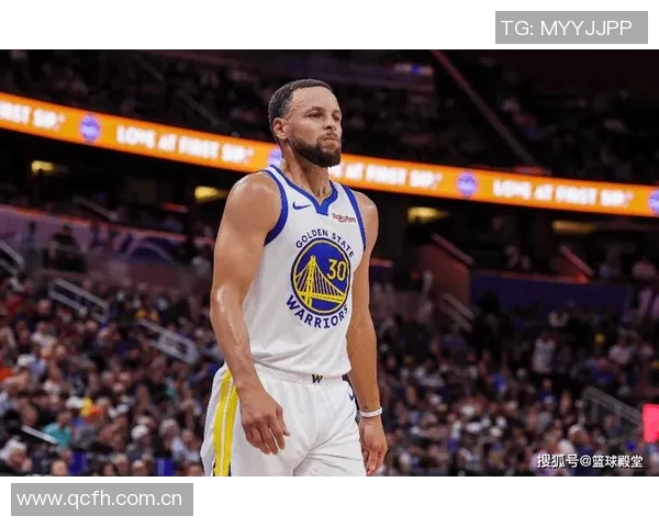 库里赞追梦独特贡献小佩顿展现个人风格助力球队