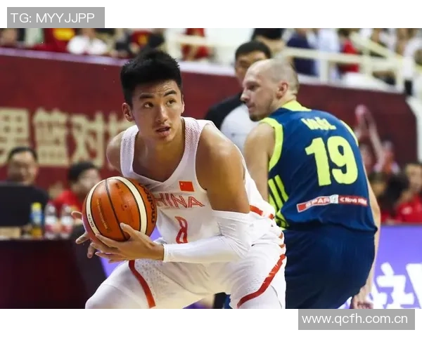 在家乡长沙参赛于德豪邀请全队共享正宗湖南美食盛宴