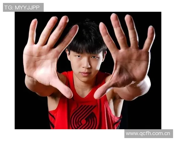 熊记：开拓者球迷期待科沃德崛起与埃迪成功限制杨瀚森表现