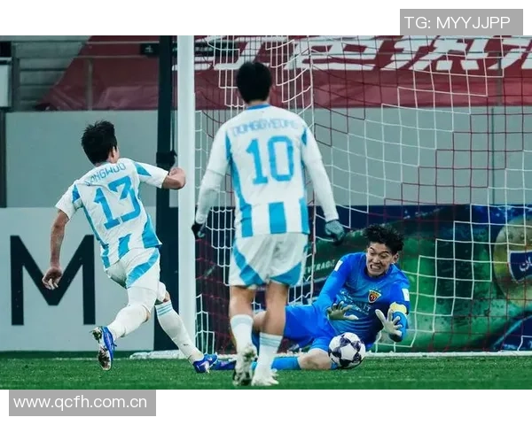 上海海港即将引援岳鑫卢永涛加盟在即助力球队新赛季